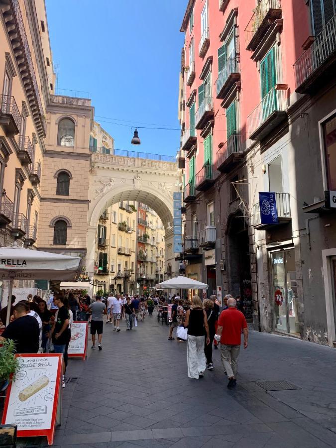 La Casetta Ai Gradoni Di Chiaia Nápoles Exterior foto